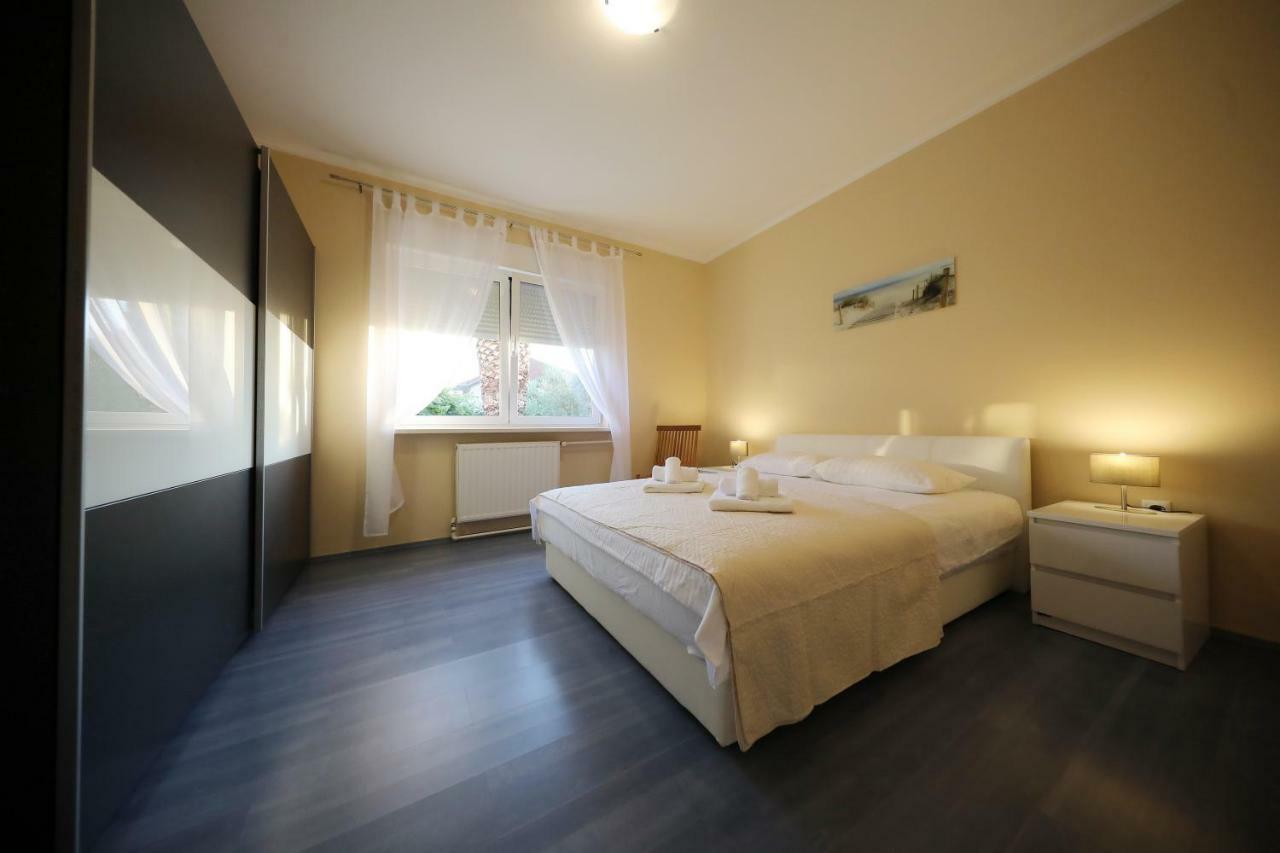 Apartments Zelic Zadar Luaran gambar