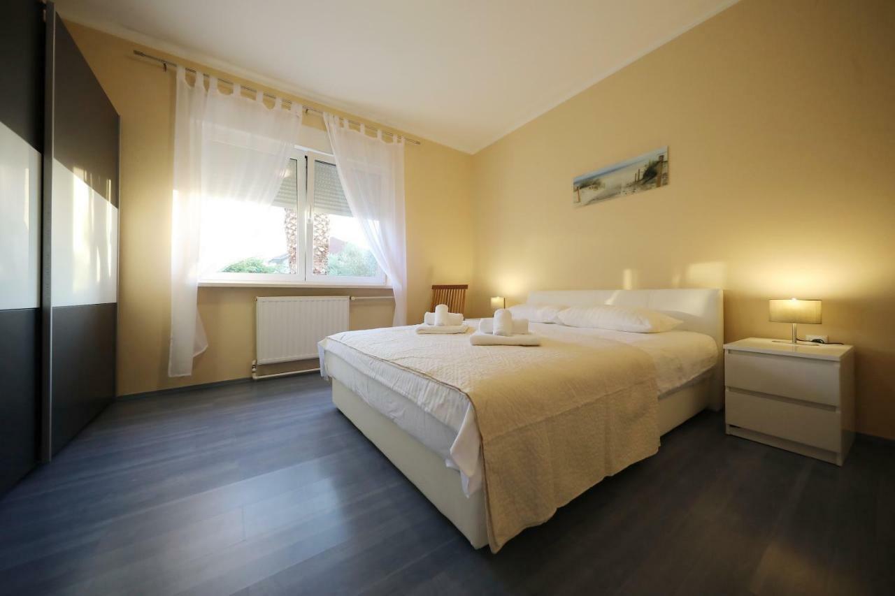 Apartments Zelic Zadar Luaran gambar